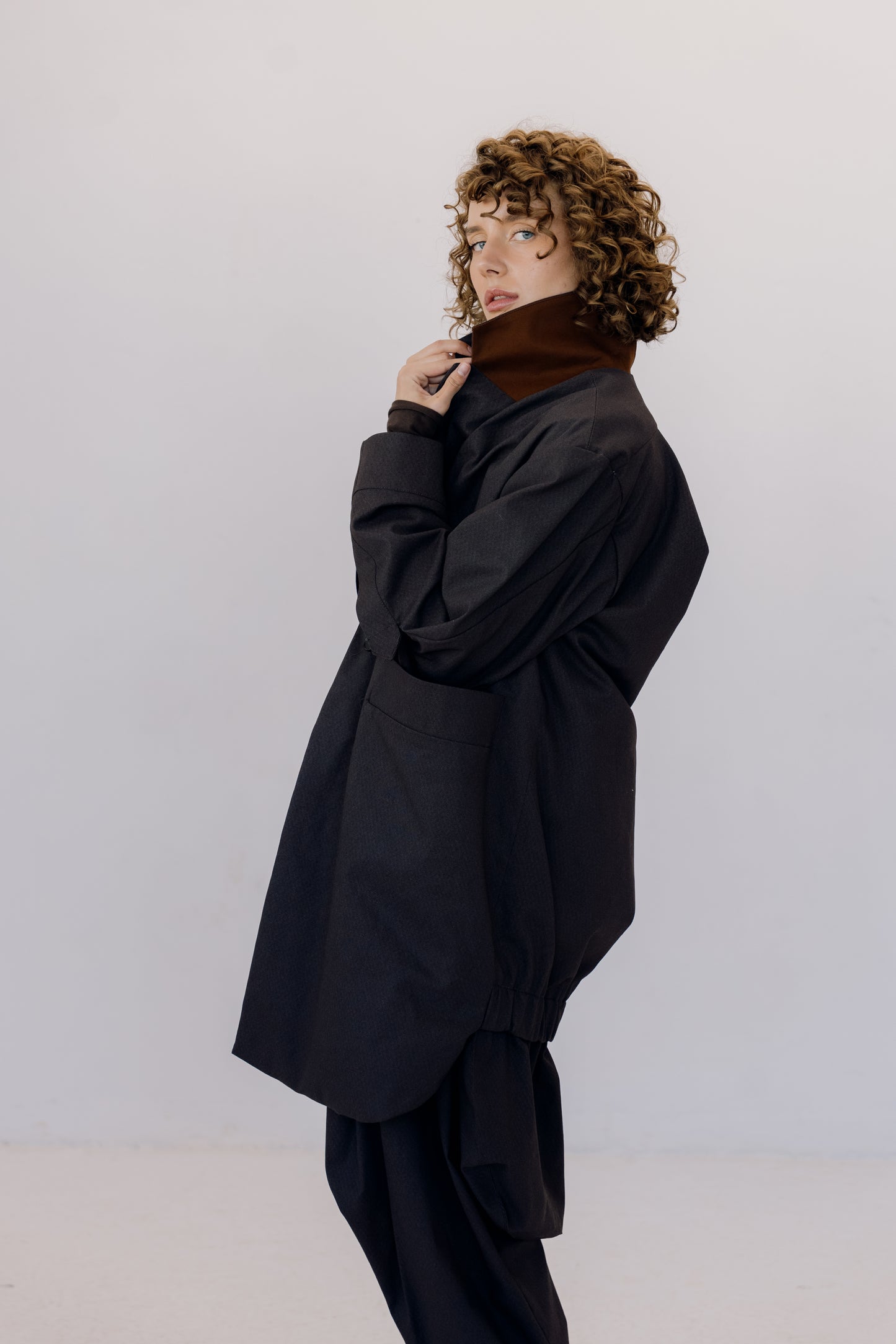 DR_003/03______ Trench chocolate paper