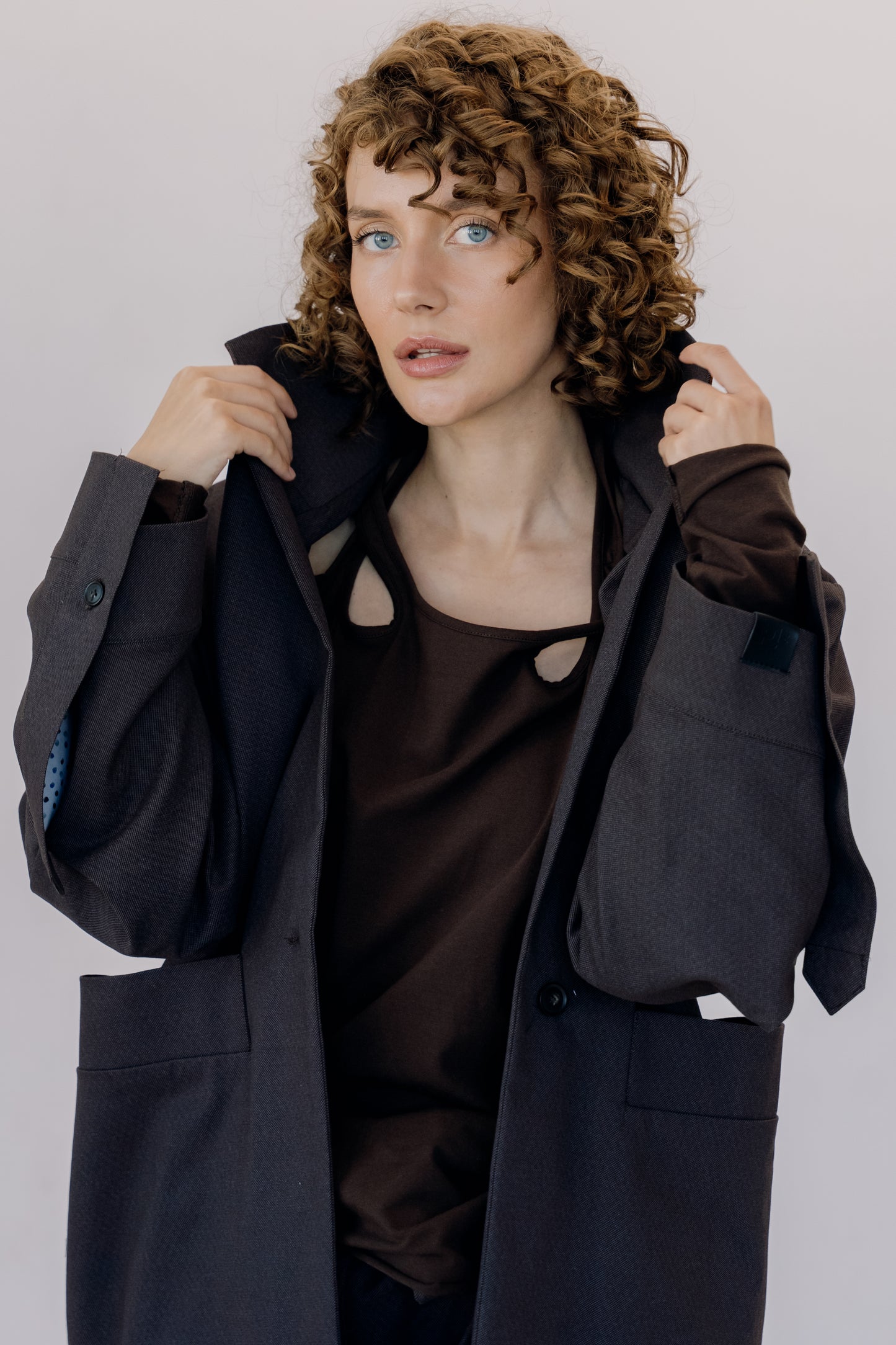 DR_003/03______ Trench chocolate paper