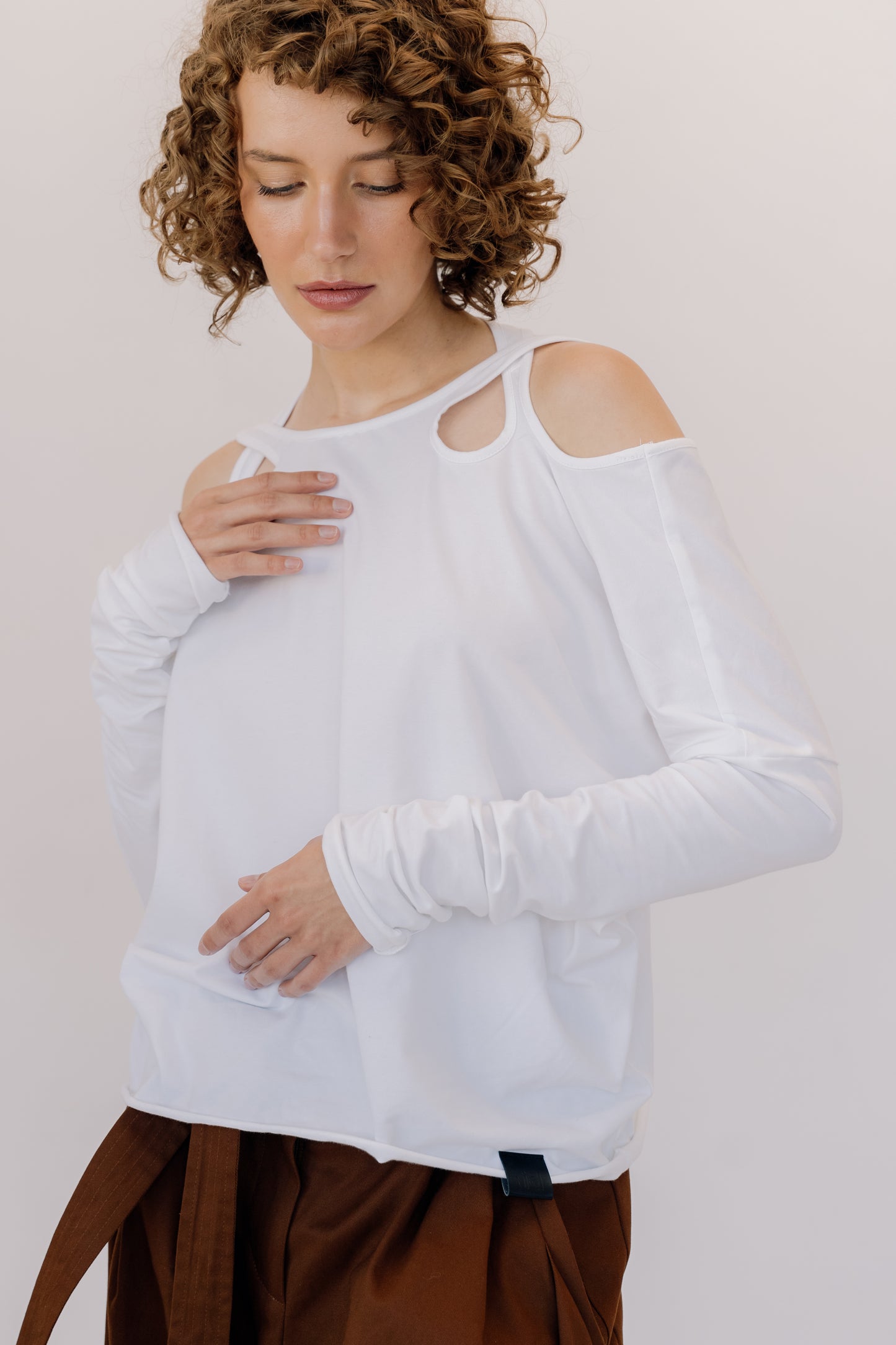 DR_003/06______ Tshirt twist snow